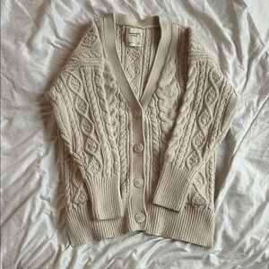 Abercrombie & Fitch Light Tan Oversized Cable Knit Cardigan